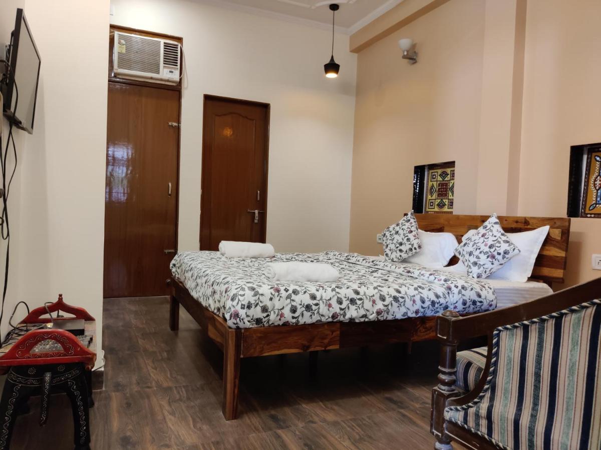 The Karauli Villa By Le Pension Stays Divisione di Divisione di Jaipur Esterno foto